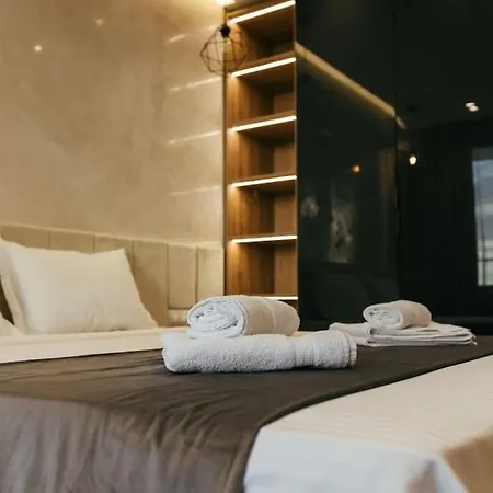 Daire Luxury In Central Park With Amazing View + Private Parking Space