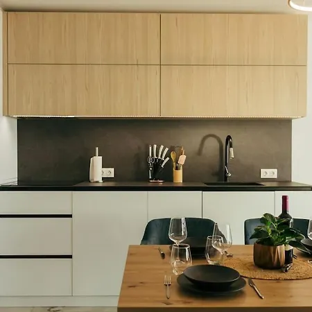 Luxury In Central Park With Amazing View + Private Parking Space Daire Burgaz