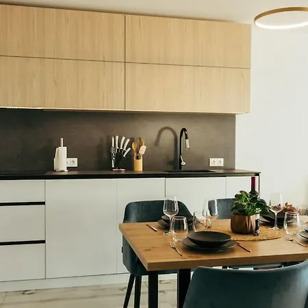Luxury In Central Park With Amazing View + Private Parking Space Daire Burgaz
